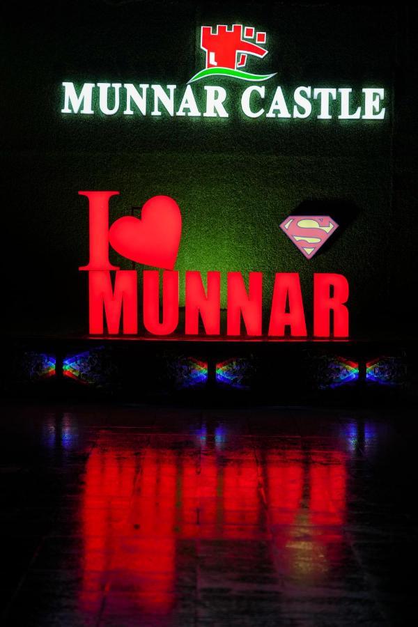 Munnar Castle Hotell Exteriör bild
